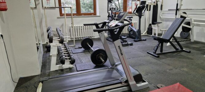Modernizacja siłowni w hali sportowej znajdującej się przy ul. Leśnej w Dobiegniewie.