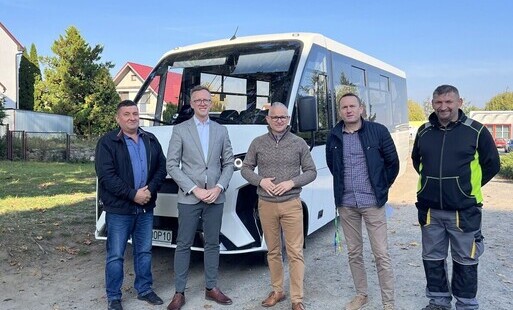 Zdjęcie do Nowy gminny autobus już w Dobiegniewie!